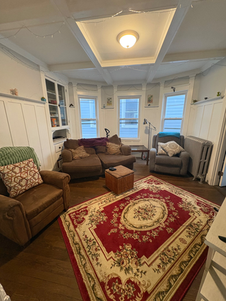 Living room - 1 Room Available in 4 Bed, 1.5 Bath in Dorchester/Savin Hill- Fall Move in! Apartments