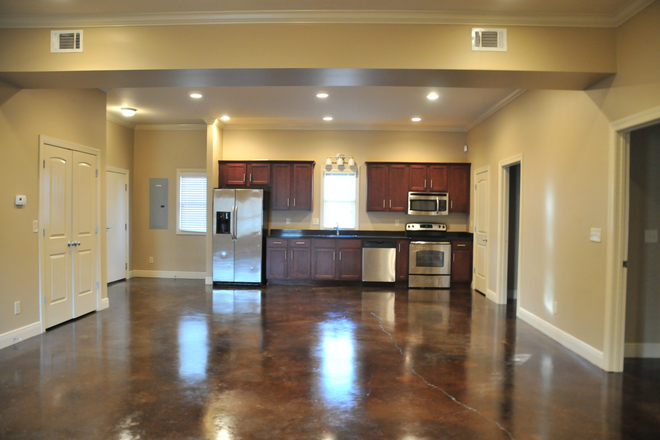 Photo - 515 Wesley Place - 4BR/4.0BA Apartments