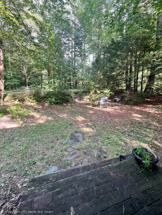 Back Yard - 156 Aubinwood Rd. Echo Hill, Amherst House