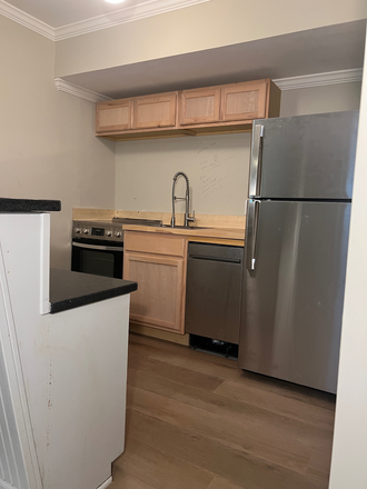 Kitchen - ? Fully Renovated Basement Apartment – Private Entrance, Full Kitchen, Washer/Dryer