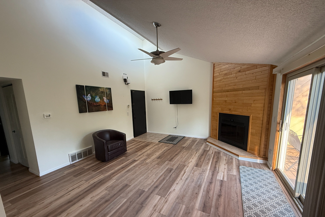 4 - AUGUST PRELEASING!: 2855 Shadow Creek Dr #A302 Condo