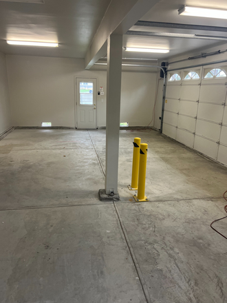 garage - 3 bedrooms, 1.5 baths  downstairs unit  house near all