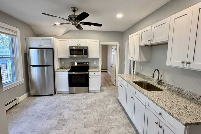 Kitchen - Beautiful unit, just redone 6 miles from campus new everything (not actually in Blackstone) Apartments