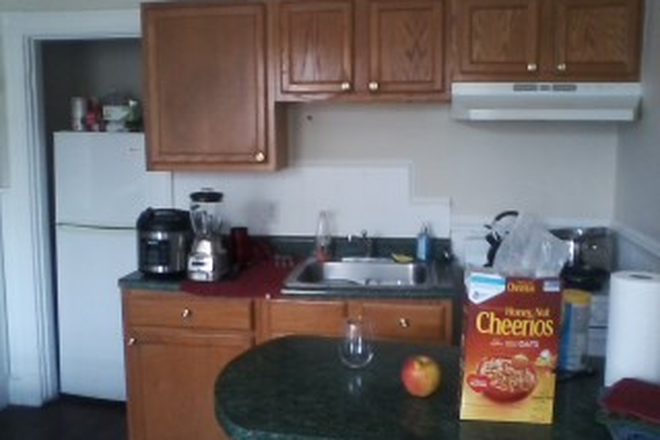 Visit hubrealtyproperties.com - Handy 2 bedroom, great location in Mission Hill, on green line T Apartments