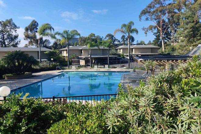 Pool - 3 Bedrooms/1.5 Baths Caminito Del Feliz
