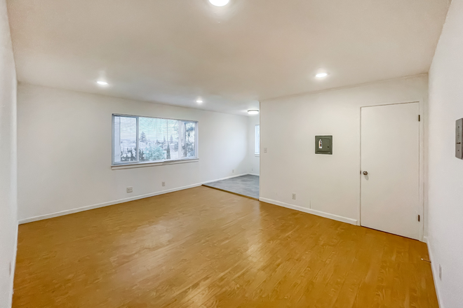 Living room - Remodeled 2-Bedroom Apartments Unit Near UC Berkeley & Gourmet Ghetto!