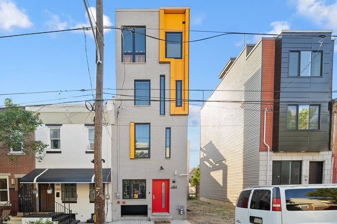 Front - New House next to FULL size grocery store on safe block next to regional rail