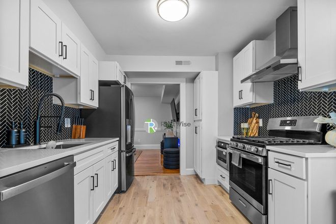 1 - Gorgeous 7 Bed 3 Bath | Laundry in Unit | No Broker Fee Apartments