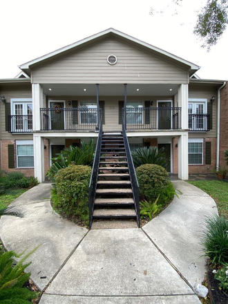 Exterior - Charming 2 Bed 2 Bath in the Heart of the Museum District