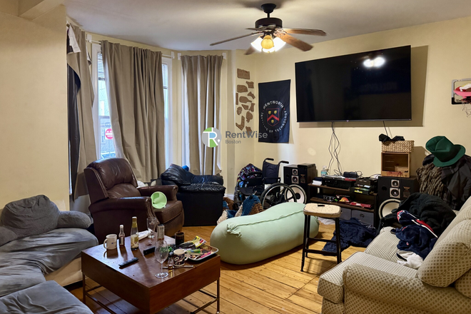 1 - 731 Parker #1 – 6BD/2BA – Water Incl. Apartments