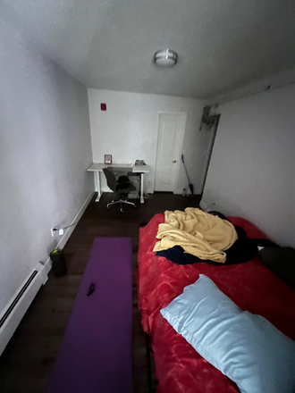 Bedroom - The Lodge Apartments