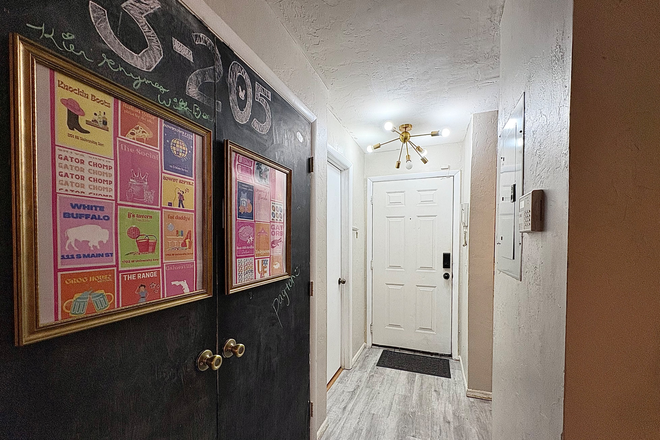 entryway - Countryside at the University Apartments