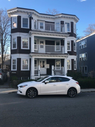 iconic Boston triple decker on residential street - Charming 3 Bed/1 Bath in convenient Pope's Hill neighborhood Rental