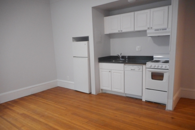 Photo - 550 Brookline Ave Apartments