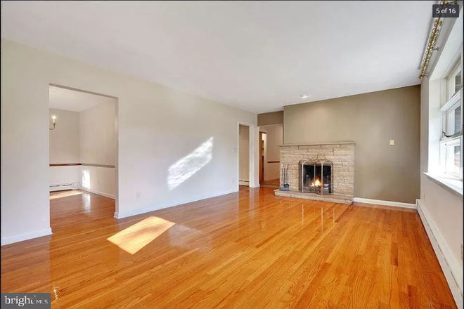 Living Room - 4BR home-Carter Rd-Princeton