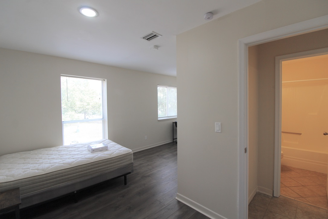 Bedroom - 3 bed / 3 bath furnished loft condo for rent! Now Pre-leasing for the 2026/2027 school year