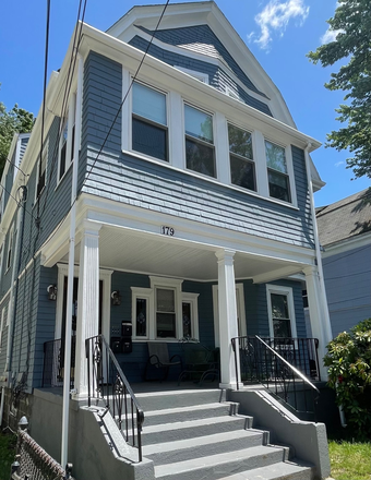 Exterior - Apartment close to Tufts campus