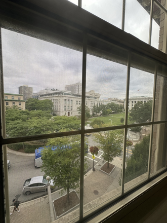 Window / Outside Street View - Vanderbilt Hall, located in downtown Boston