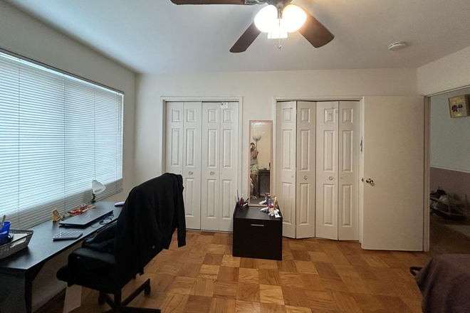 Shared bedroom on rent - College Park Towers