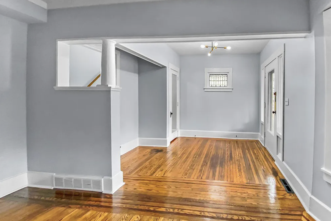 Living Area - Fully Furnished Student & Professional Housing Near Case Western Reserve Univers House