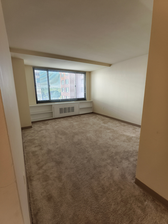 Living Room - River Place Apartments
