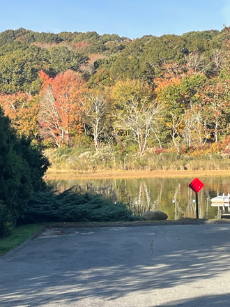 Walk to Narrow River - Apartment Near Narrow River