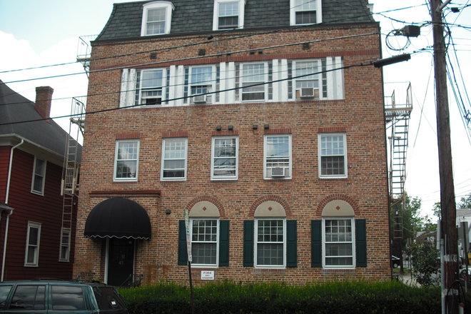 Street view - Studio Apt-Spring St-Princeton