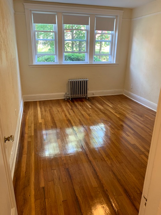 Visit hubrealtyproperties.com - Handy two bedroom with renovated kitchen and bathroom, close to campus