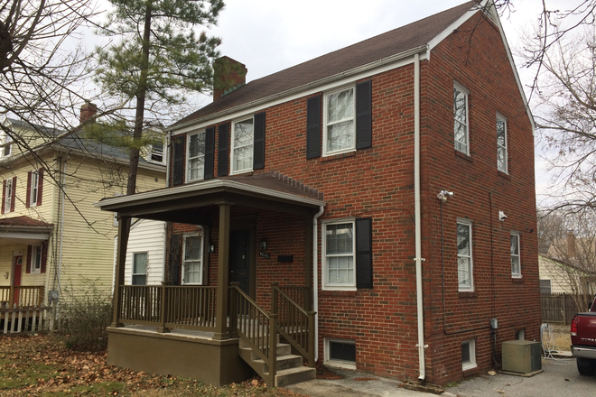 Outside View - Spacious 4BD/2BA Home for Rent in Riverdale Park! (Utilities Included!)