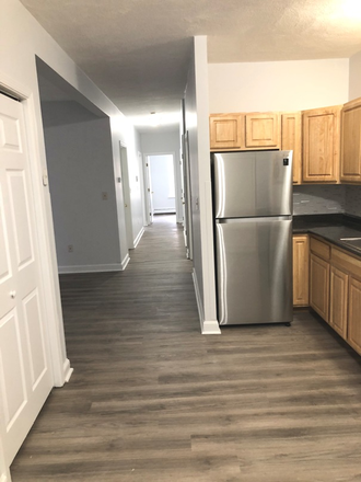 Call NOW for showings! 617-236-8550 - BERKSHIRE ST - *NO FEE* LRG & MODERN 4BR IN CAMBRIDGE *AVAIL NOW* W/ LNDRY IN BLDNG, DW, EIK, MW! Apartments