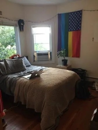 bedroom - Boston Ave Medford 4 bed apartment available June 2026!