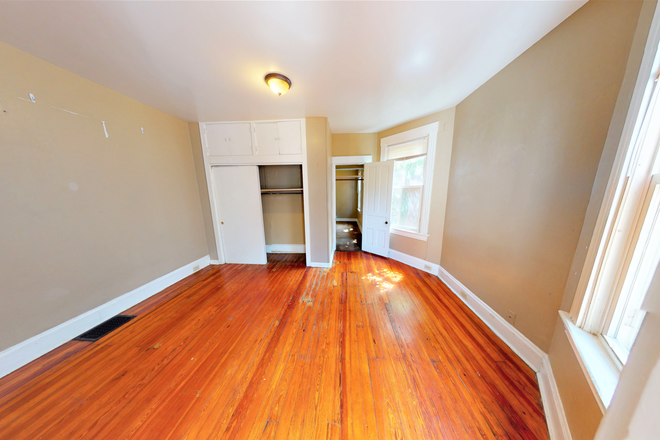 Bedroom - 2359 Stratford Ave House