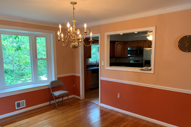 Dining room - Bedrooms $650 and $880, fully furnished, all utility included, UMD Shuttle route, min to campus House