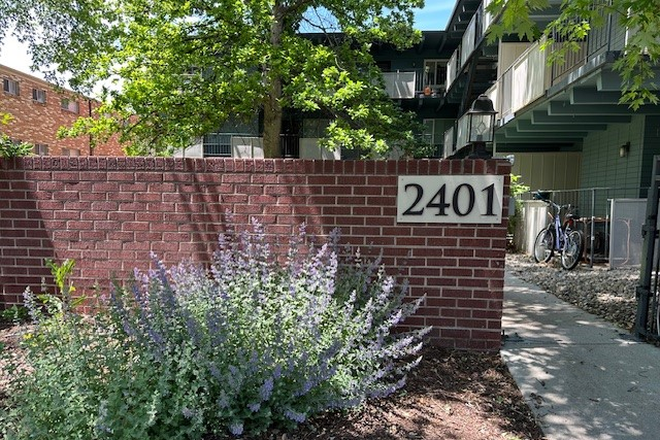 2401 S Gaylord St - Aspen Grove Condo close to DU campus