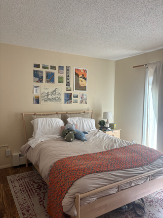 Bedroom - Townhouse sublet listing, fully furnished, Spring '26