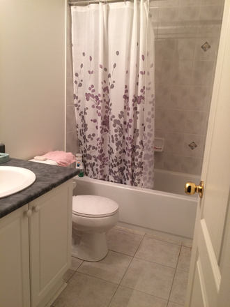 Private bathroom - 1 bed room with Private bathroom with 3 meals Fully Furnished Townhome